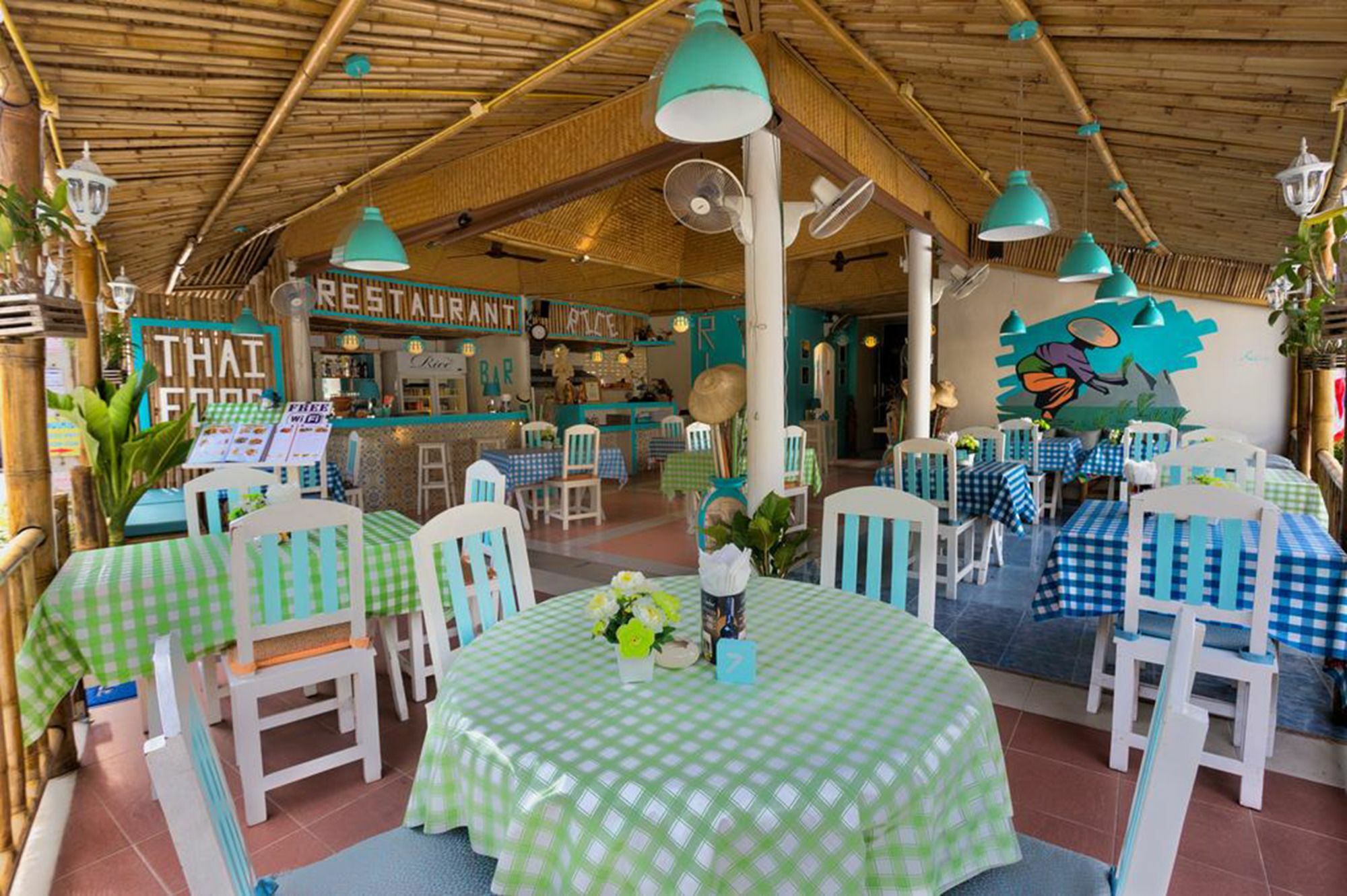 Rice Rooms And Restaurant Ката-Бич Экстерьер фото