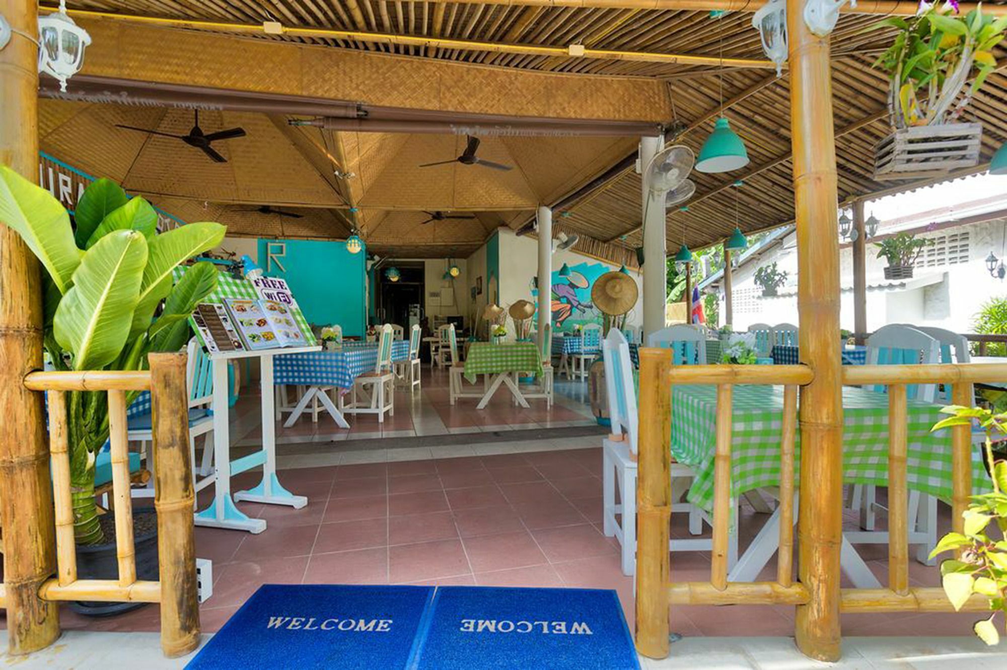 Rice Rooms And Restaurant Ката-Бич Экстерьер фото