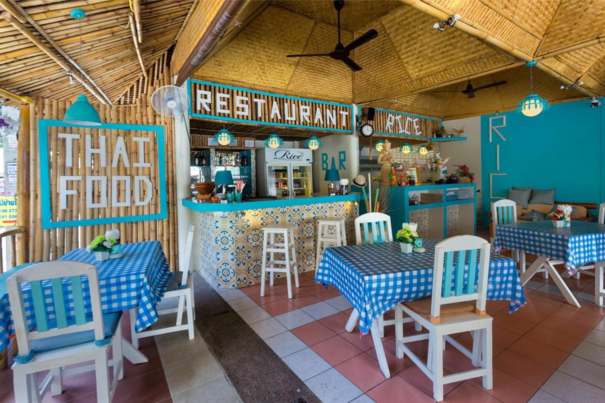 Rice Rooms And Restaurant Ката-Бич Экстерьер фото